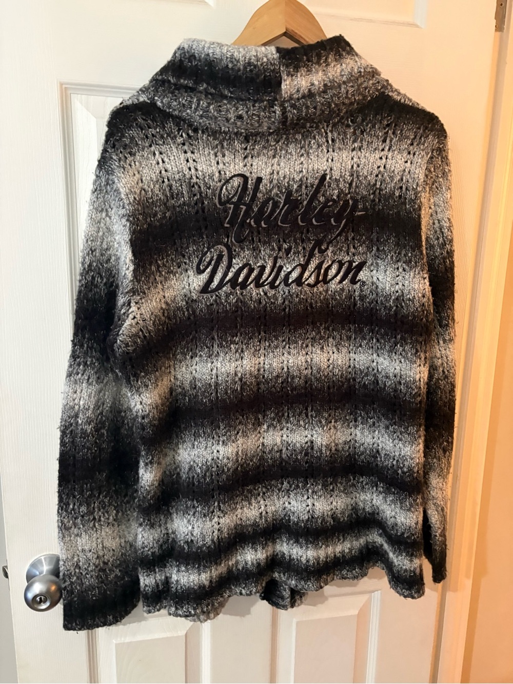 Harley Davidson women’s knit sweater size XL zip front back logo shawl collar